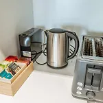 Special Deal! 2Br In Heart Of Gold Coast