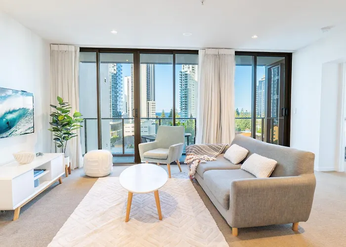 Special Deal! 2Br In Heart Of Gold Coast