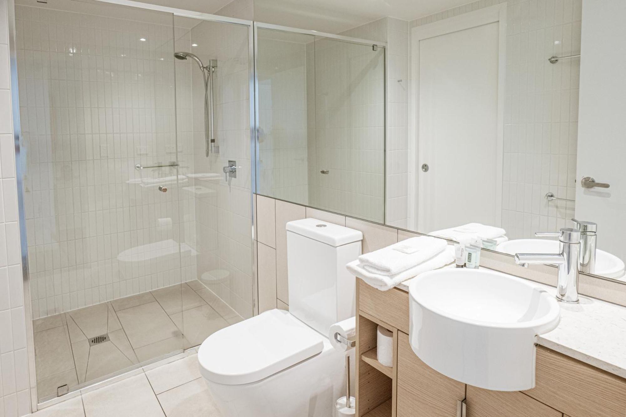 Special Deal! 2br In Heart Of Apartment Gold Coast