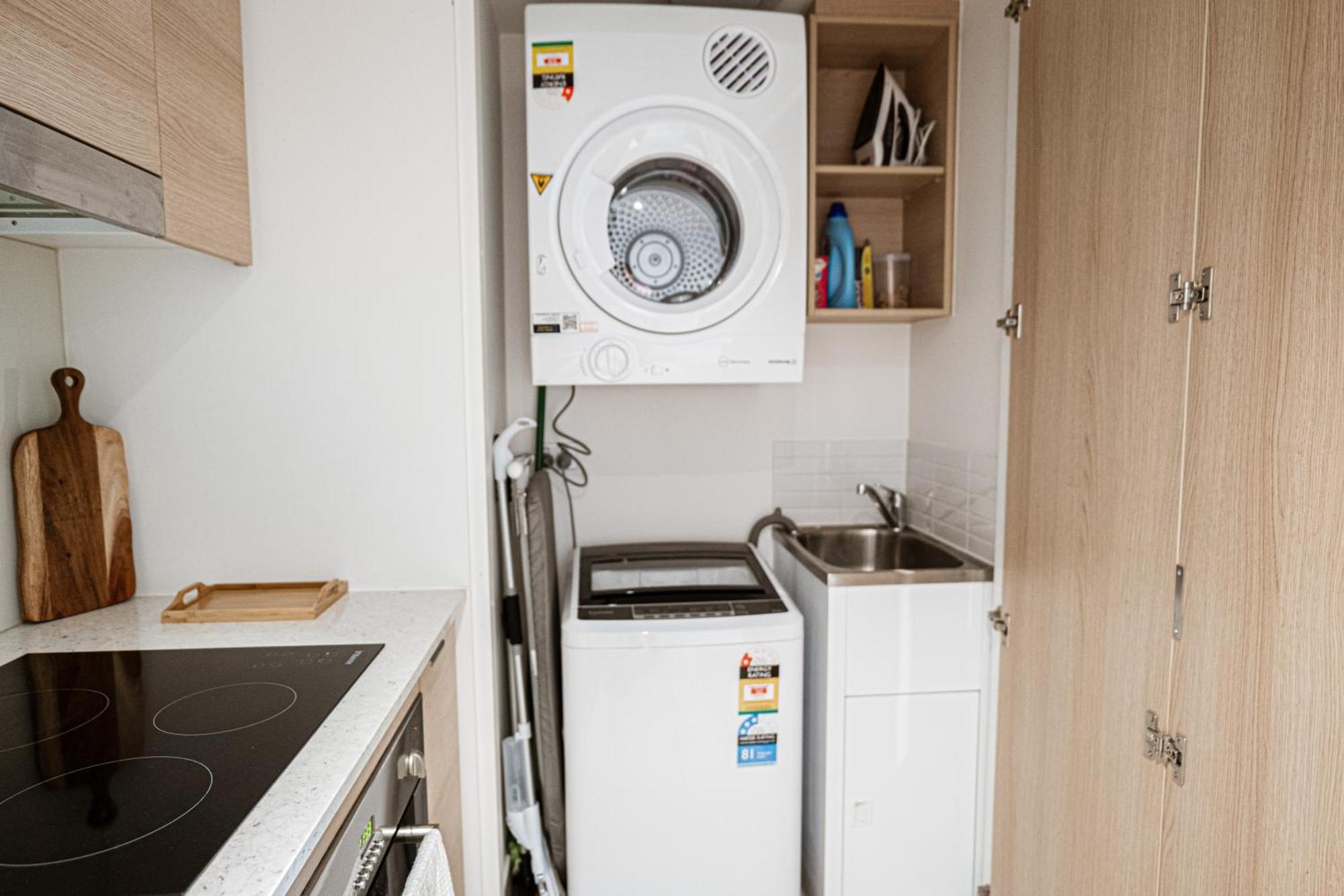 Special Deal! 2br In Heart Of Apartment