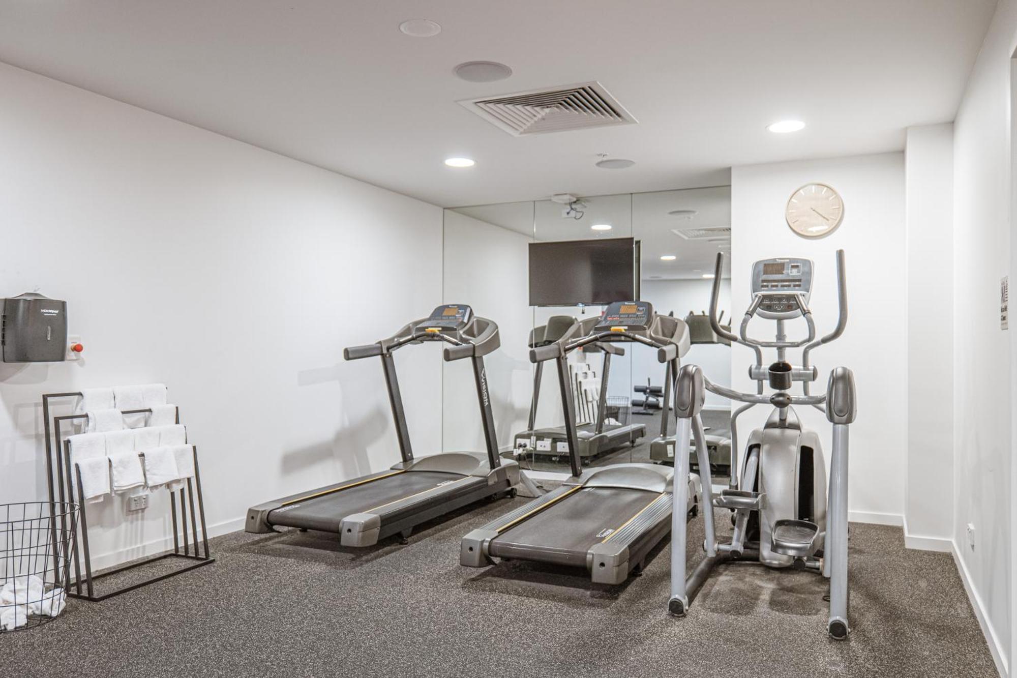 Special Deal! 2br In Heart Of Gold Coast